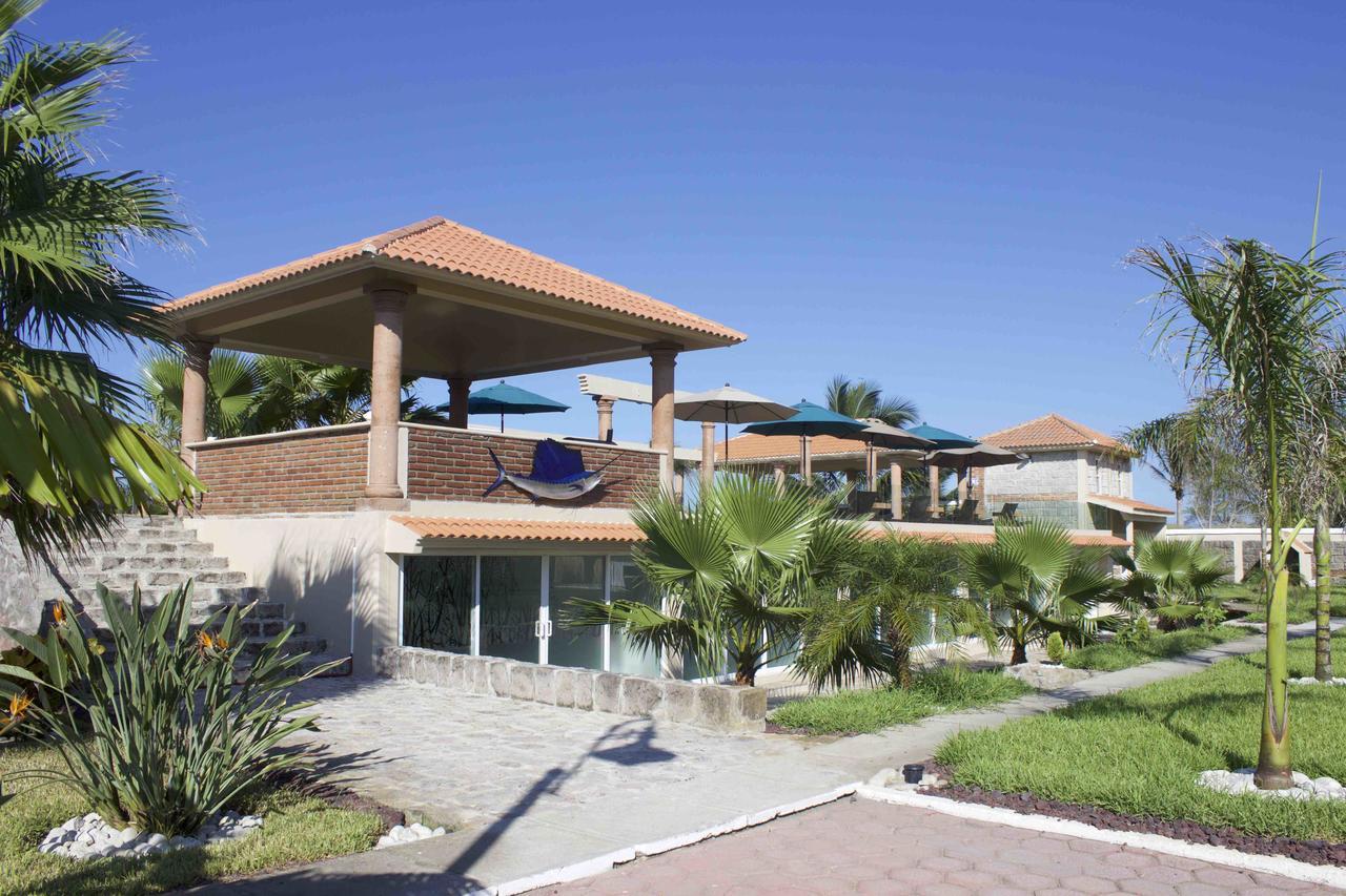 Ananta Hotel Casitas Luaran gambar