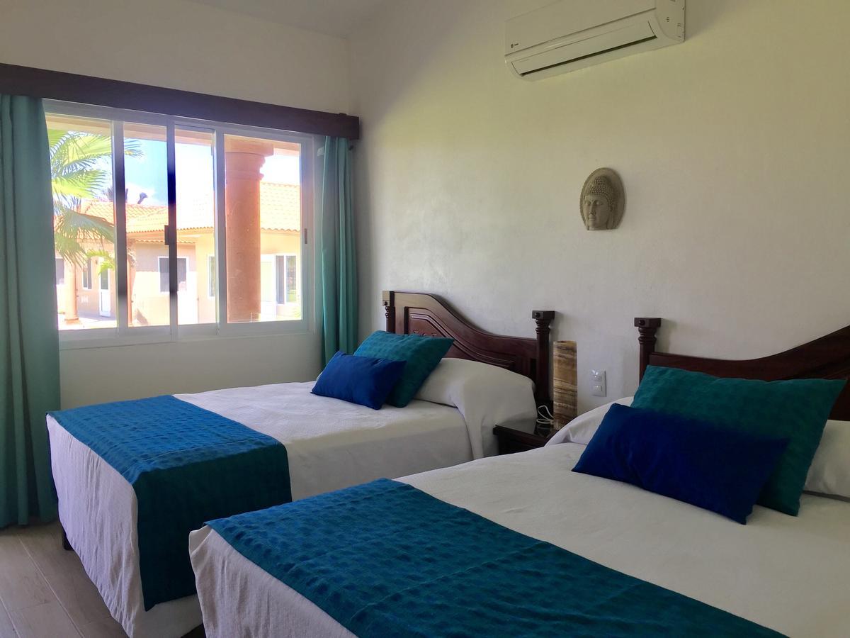 Ananta Hotel Casitas Luaran gambar