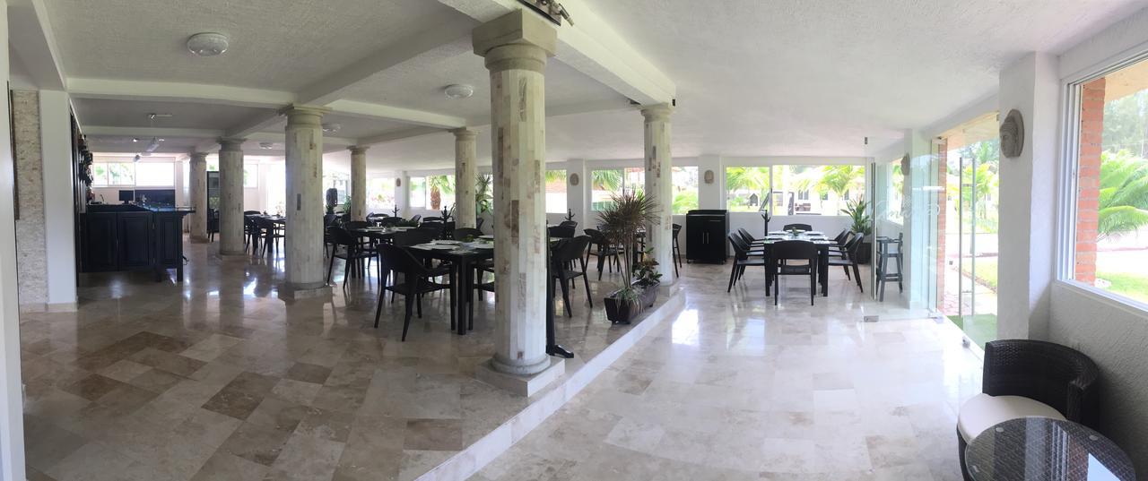 Ananta Hotel Casitas Luaran gambar